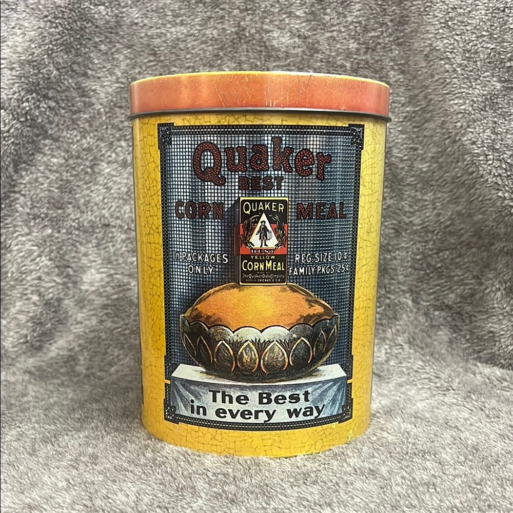1980’s Vintage Quaker Yellow Corn Meal Tin